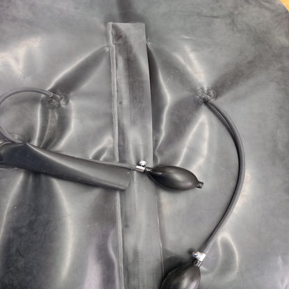 CLOSE UP ZIPPER GUARD BAG